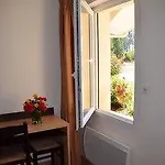 Au P'tit Creux Des Landes Hotel 2*